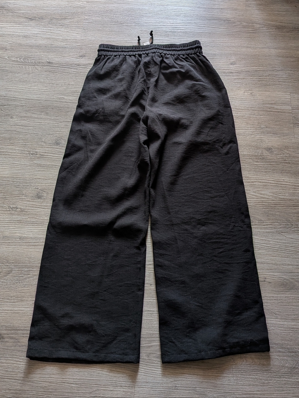 NWOT - Halara High Waisted Drawstring Wide Leg Casual Pants in Black - Size M - Picture 4 of 5